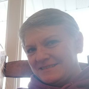 Meet your Posher, Cindy